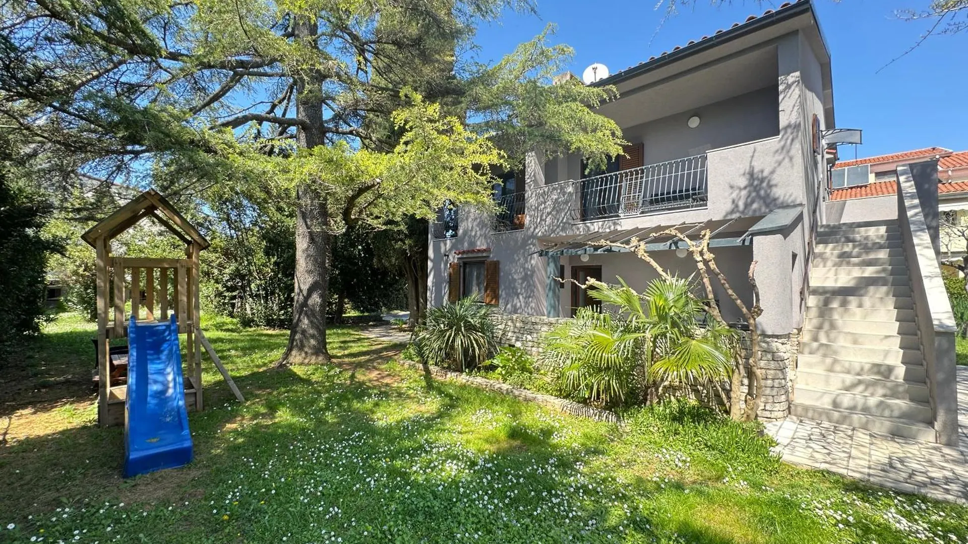 Flowers Apartments Medulin, Fucane 2 Kroatien
